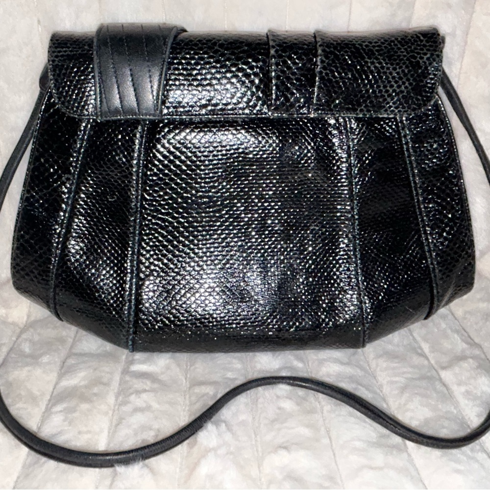 Vintage Finesse, La Model Black Crossbody Bag with Textured Leather - Picture 4 of 8